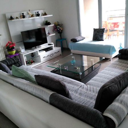 Appartement F3 Avec Parking Privee سانت-بريست المظهر الخارجي الصورة