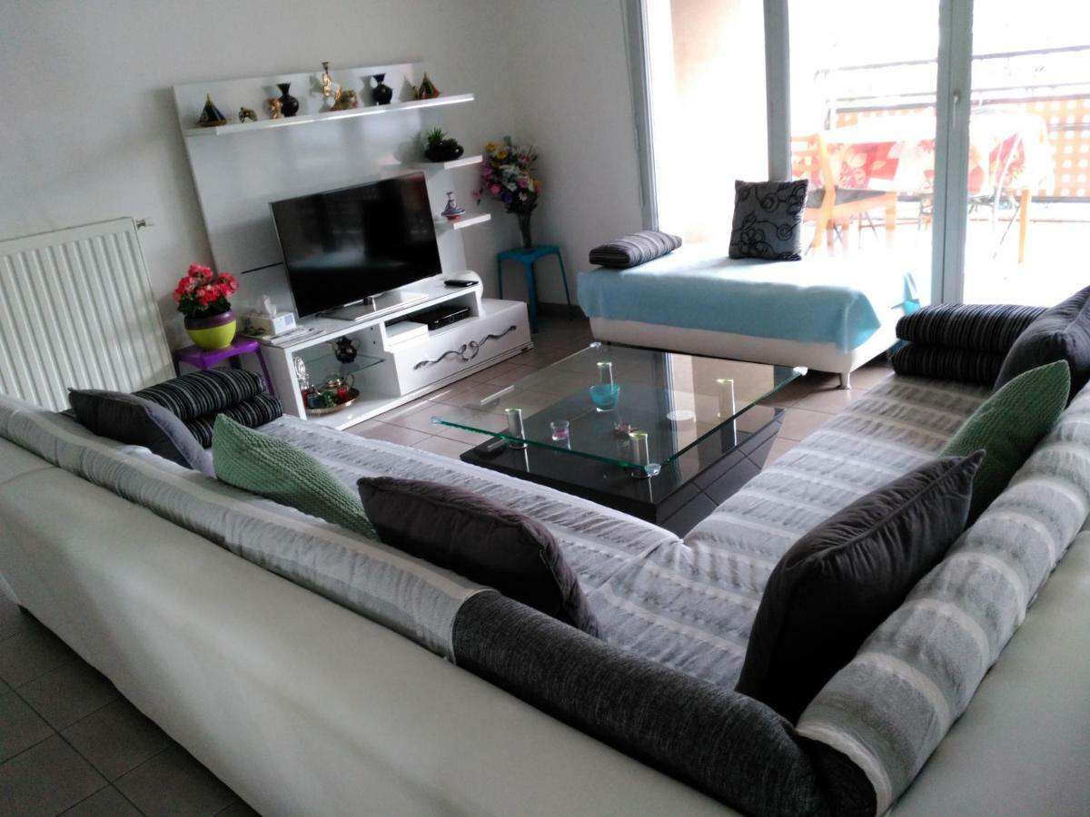 Appartement F3 Avec Parking Privee سانت-بريست المظهر الخارجي الصورة